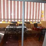 Angeles شقة لوس كريستيانوس